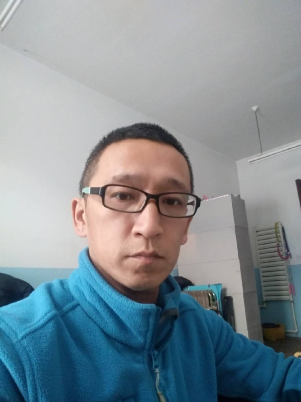 晓峰的第三张照片--宿迁相亲服务中心