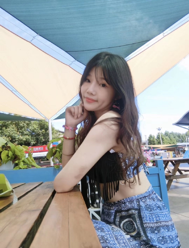 诗雨的第一张照片--宿迁相亲服务中心