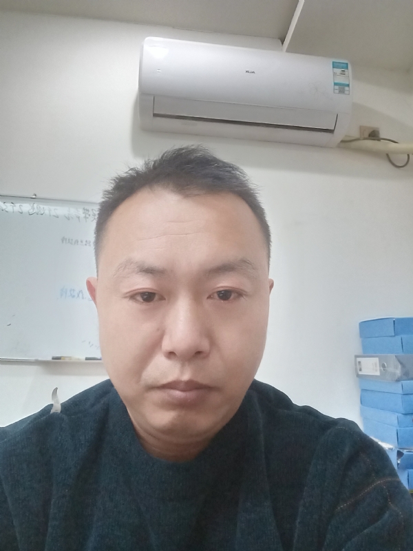 寻找另一半的第一张照片--宿迁相亲服务中心