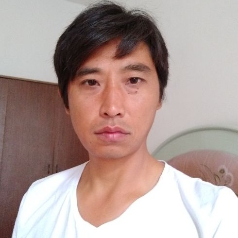 莞尔一笑的第一张照片--宿迁相亲服务中心