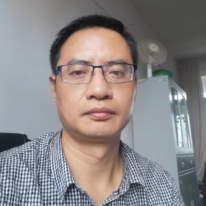 深情久伴的第一张照片--宿迁相亲服务中心