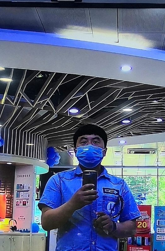 小蜜蜂的第一张照片--宿迁相亲服务中心