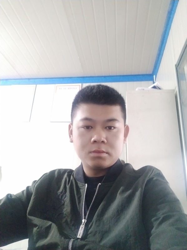 少校的第一张照片--宿迁相亲服务中心