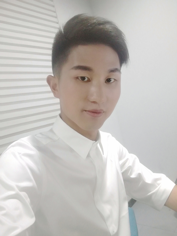 MrLi的第二张照片--宿迁相亲服务中心