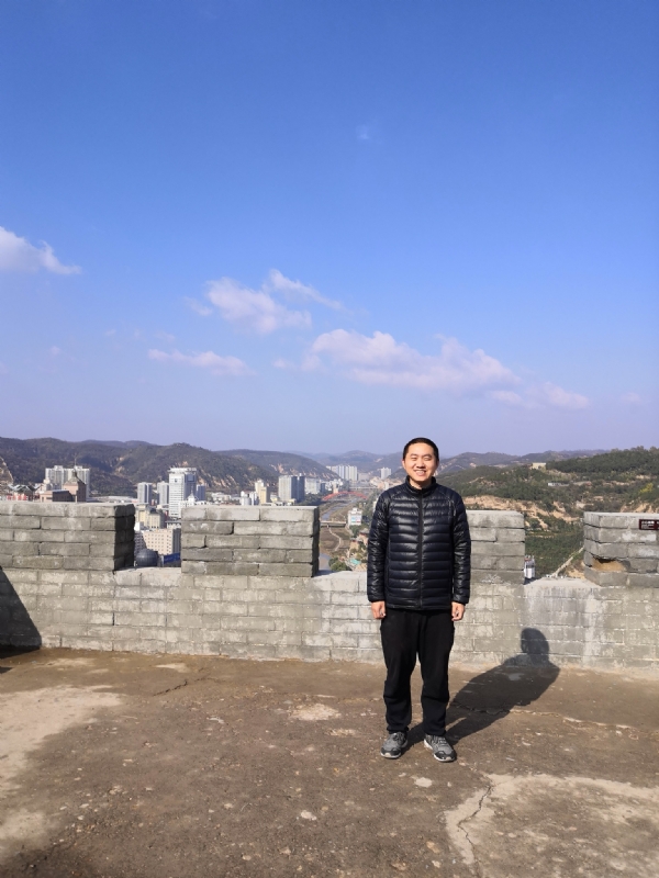 人间不值得的第一张照片--宿迁相亲服务中心