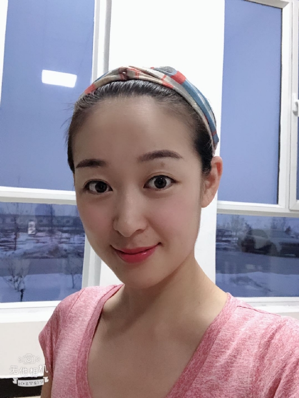 浅笑的第一张照片--宿迁相亲服务中心