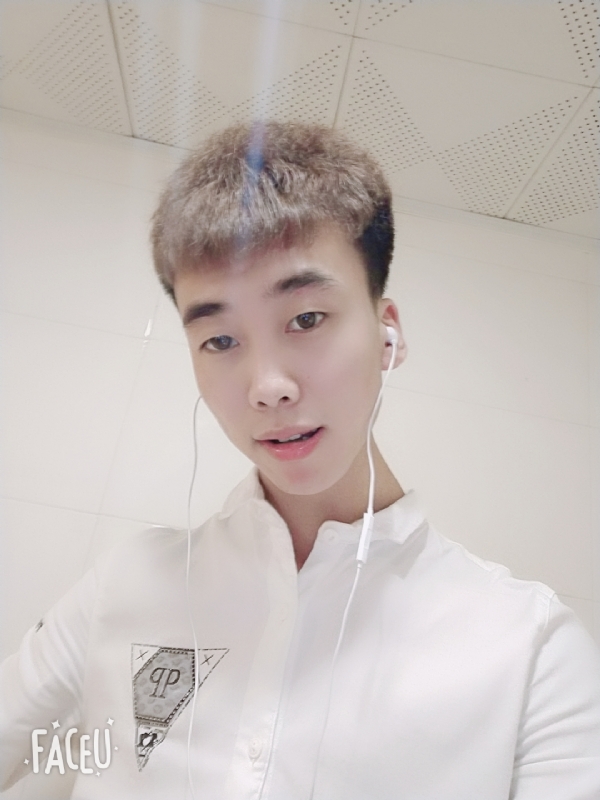 晚枫的第二张照片--宿迁相亲服务中心