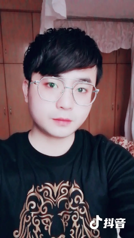 哎呦哥哥的第二张照片--宿迁相亲服务中心