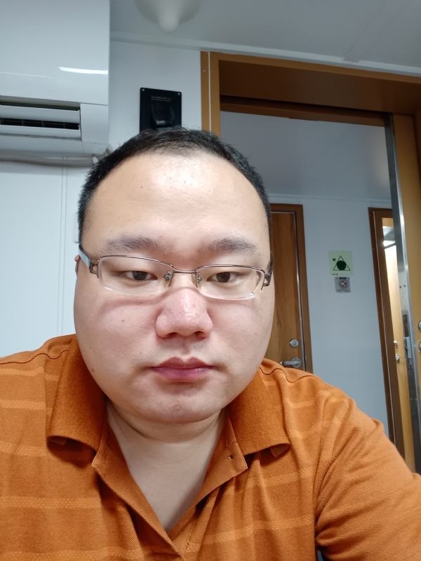 努力爱一次的第一张照片--宿迁相亲服务中心