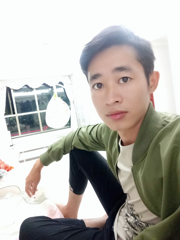 风中飞沙的第一张照片--宿迁相亲服务中心