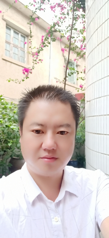 陈欢翔的第一张照片--宿迁相亲服务中心