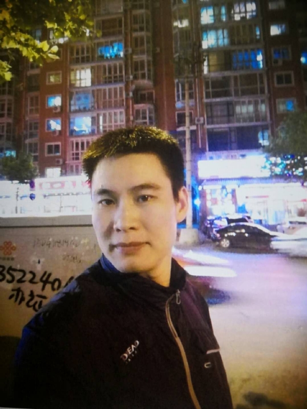 阳光灿烂的第三张照片--宿迁相亲服务中心