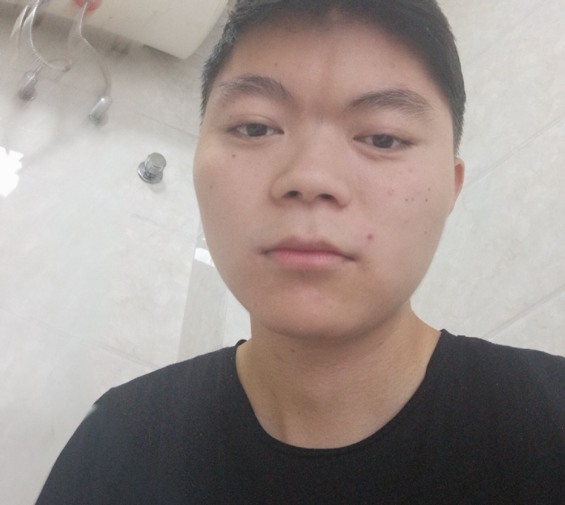 秦洋的第四张照片--宿迁相亲服务中心