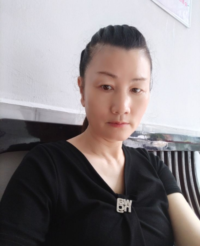 单只蝴蝶的第一张照片--宿迁相亲服务中心