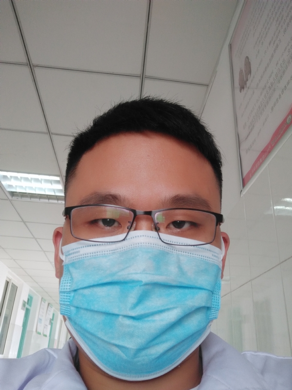 风轻云淡的第一张照片--宿迁相亲服务中心