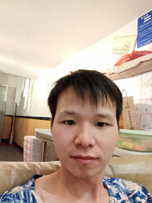 万里无云的第一张照片--宿迁相亲服务中心