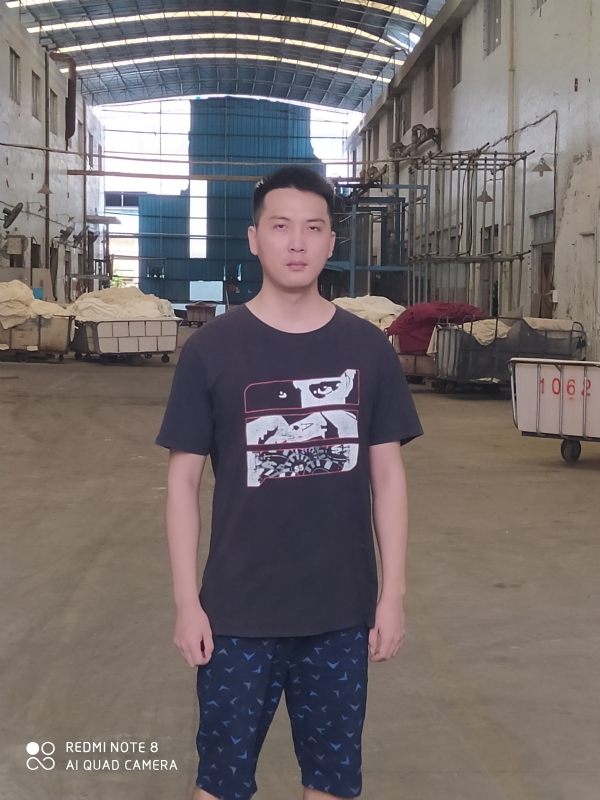 六月雨的第一张照片--宿迁相亲服务中心