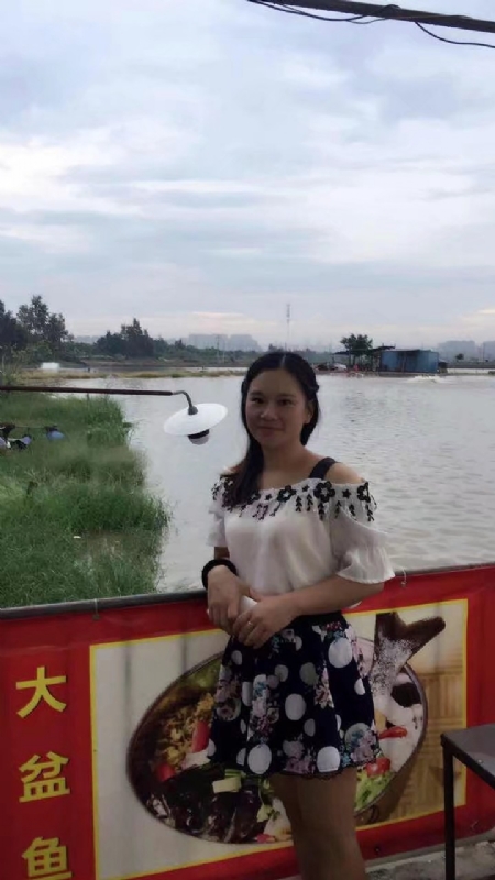 莹莹的第一张照片--宿迁相亲服务中心