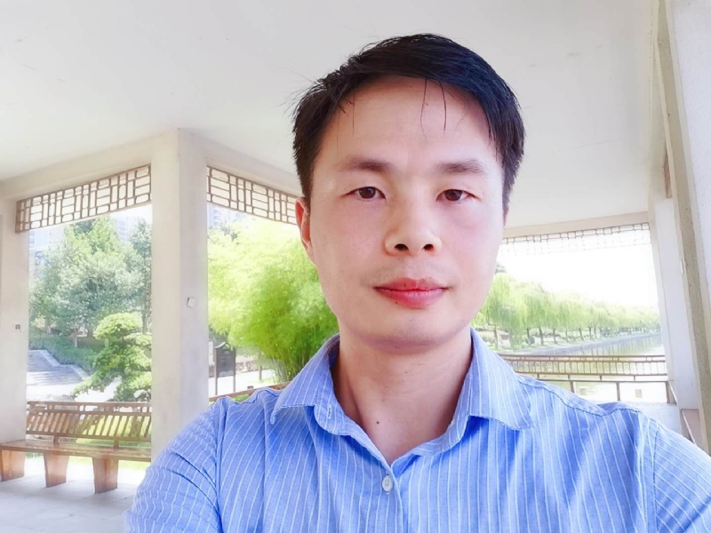 小艾同学的第二张照片--宿迁相亲服务中心