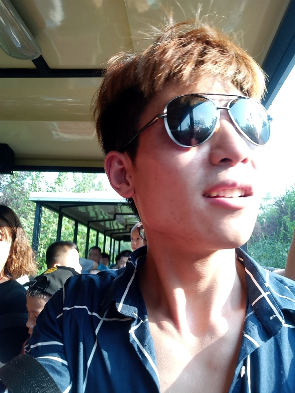 缘来是妳的第一张照片--宿迁相亲服务中心