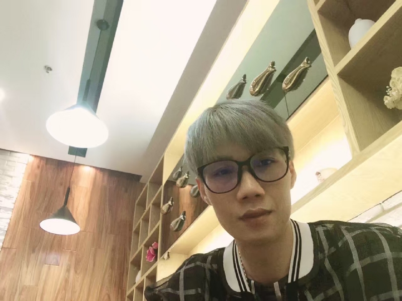 黄峰的第二张照片--宿迁相亲服务中心