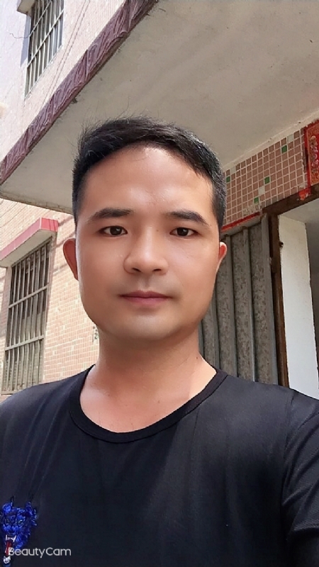 言飞的第二张照片--宿迁相亲服务中心