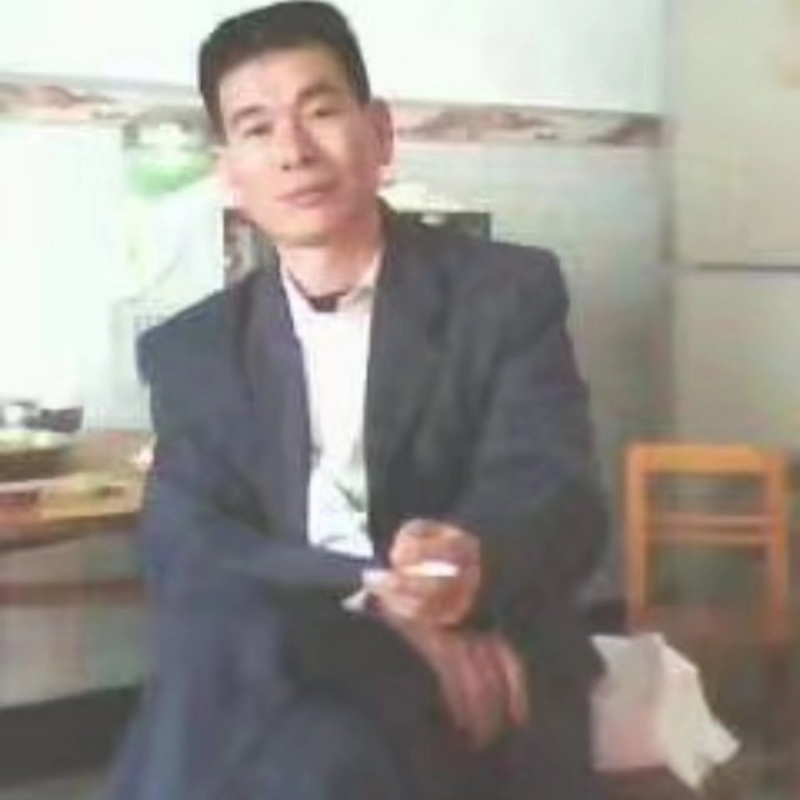 阳光照耀的第一张照片--宿迁相亲服务中心