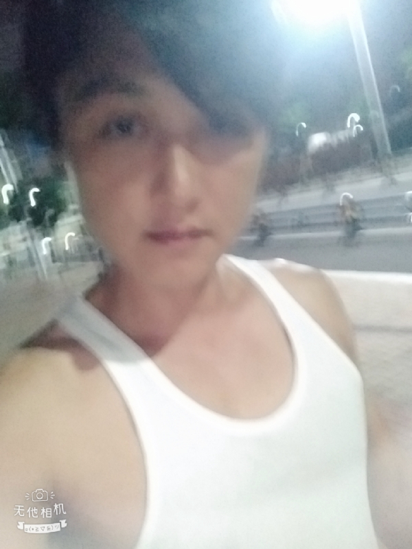 弟弟的第一张照片--宿迁相亲服务中心