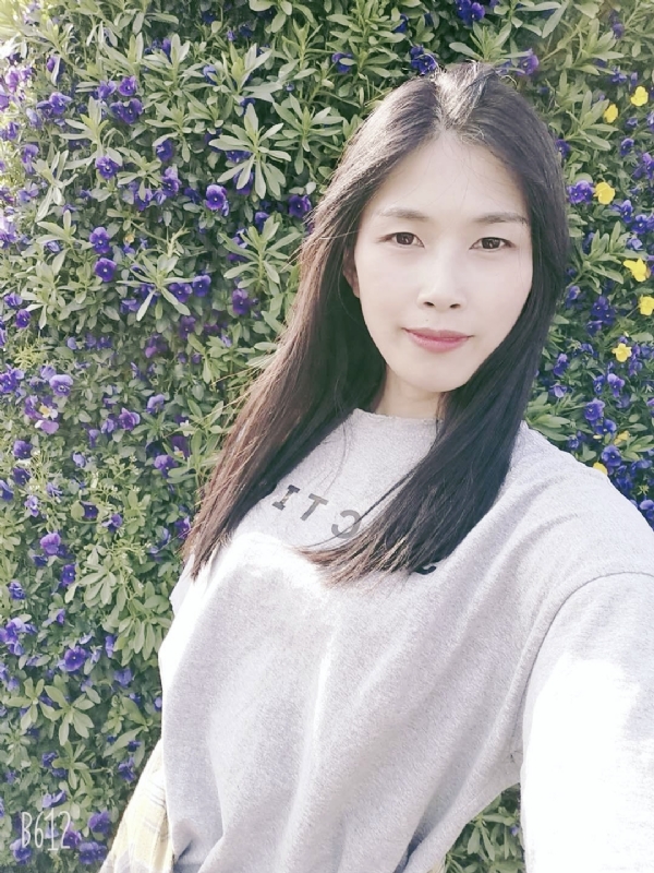 妍妍的第二张照片--宿迁相亲服务中心