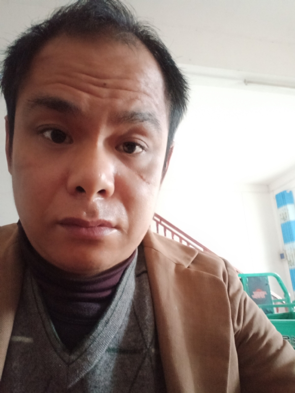 唐水果店发发发的第一张照片--宿迁相亲服务中心