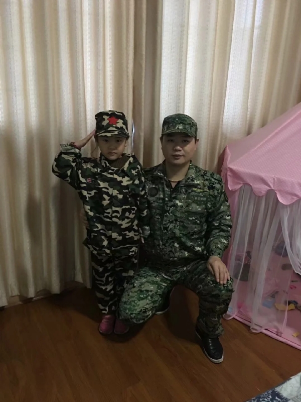 俗人的第一张照片--宿迁相亲服务中心