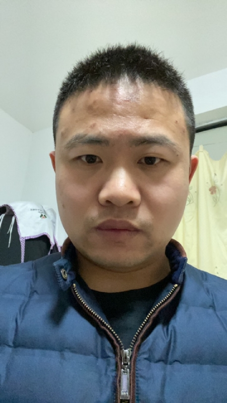 苹果的第一张照片--宿迁相亲服务中心