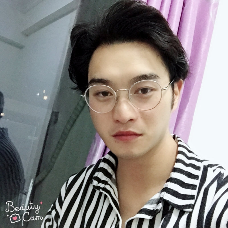 四月的第二张照片--宿迁相亲服务中心