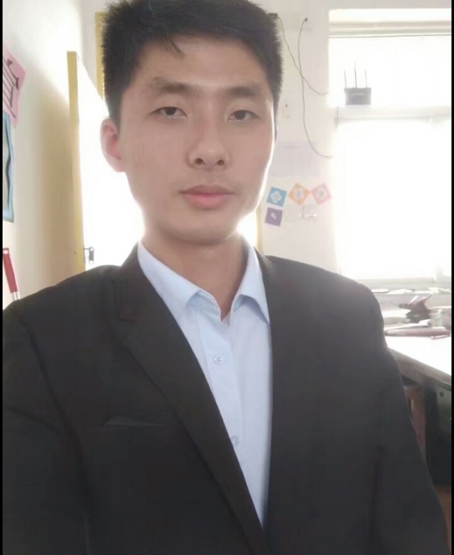 乘风踏月的第一张照片--宿迁相亲服务中心