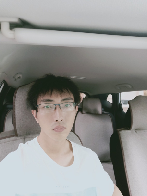 阳光大男孩的第一张照片--宿迁相亲服务中心