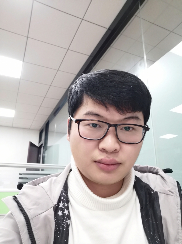 乀漓洛的第一张照片--宿迁相亲服务中心