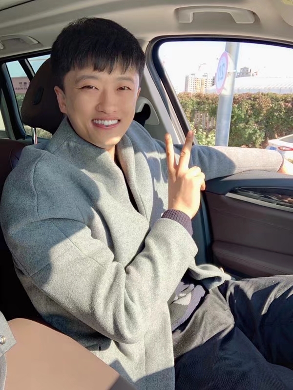 炫甫的第一张照片--宿迁相亲服务中心