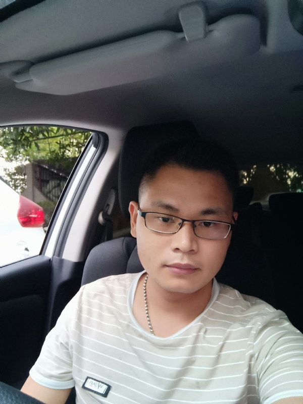 水明的第二张照片--宿迁相亲服务中心