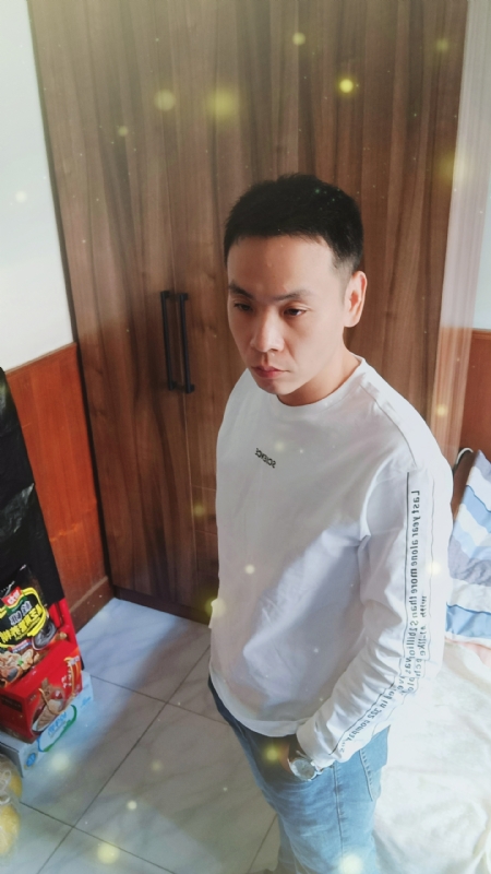 没有蜡笔的小航的第三张照片--宿迁相亲服务中心