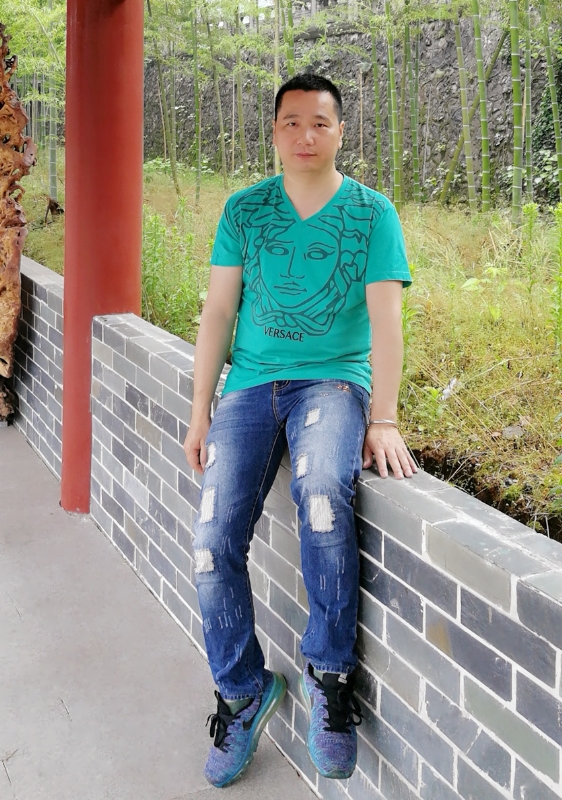 缘分不易的第一张照片--宿迁相亲服务中心