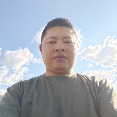 马的第一张照片--宿迁相亲服务中心