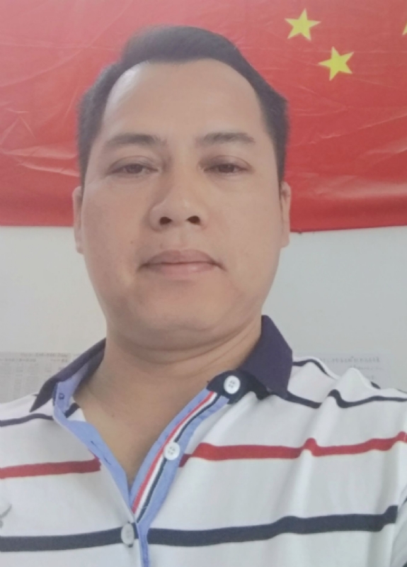 隆哥的第四张照片--宿迁相亲服务中心