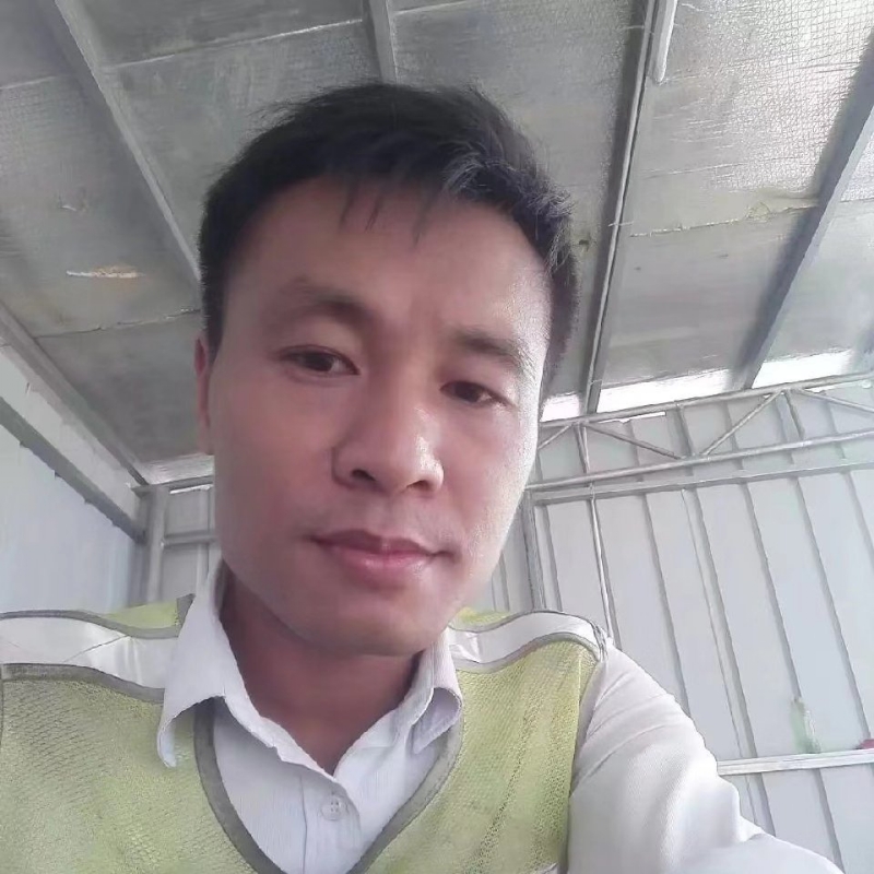 小马哥的第一张照片--宿迁相亲服务中心