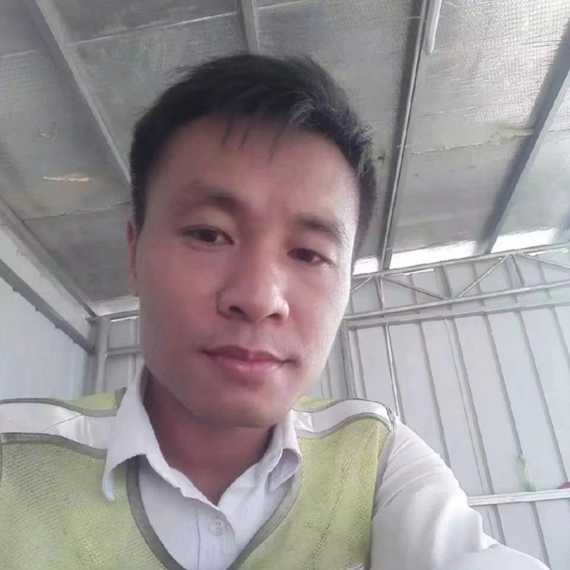 小马哥的第二张照片--宿迁相亲服务中心