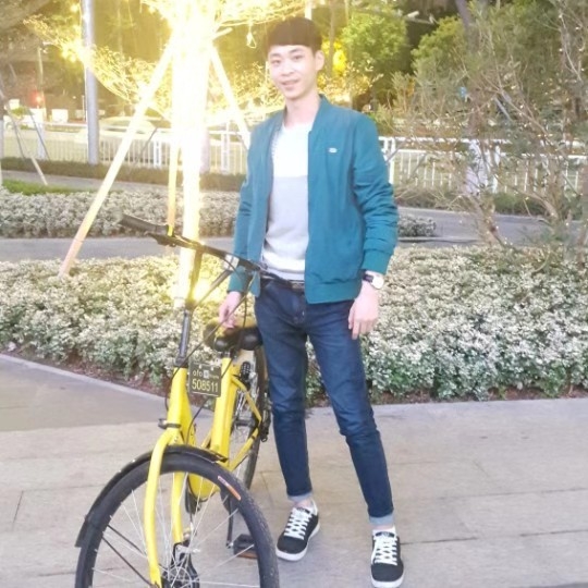 李伟的第一张照片--宿迁相亲服务中心