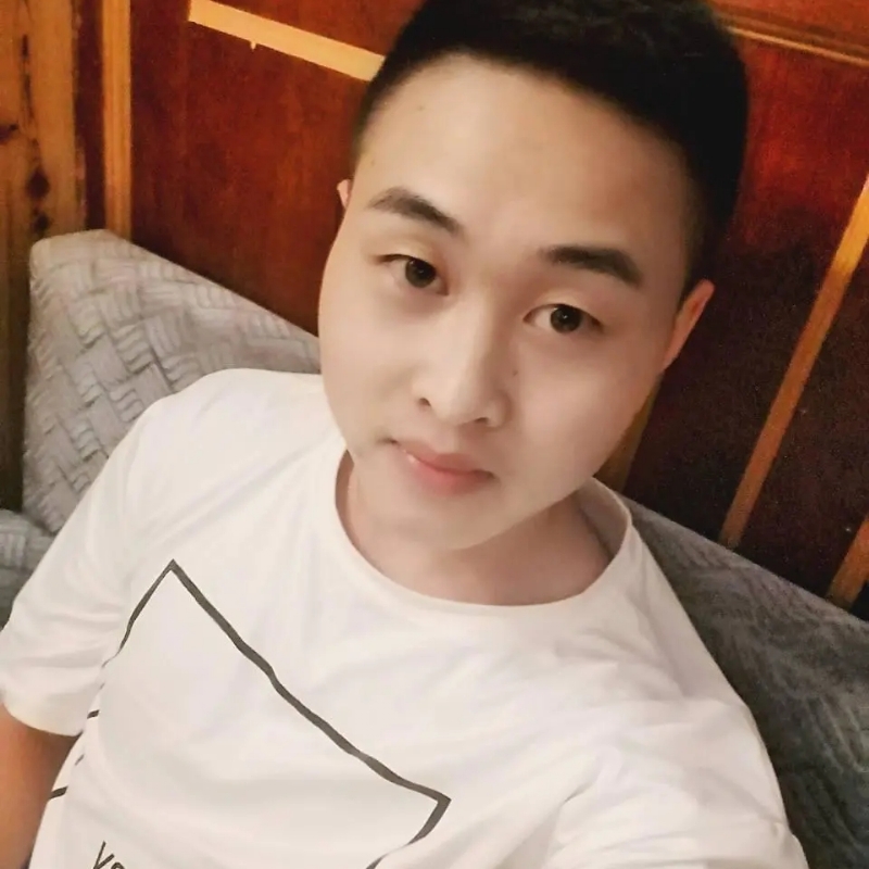 娃娃脸小爸爸的第二张照片--宿迁相亲服务中心