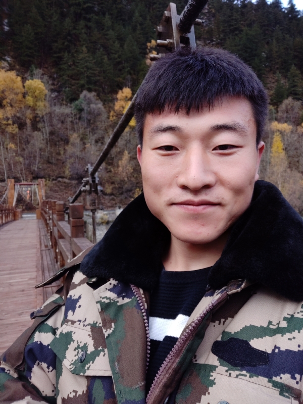 叁叁肆的第一张照片--宿迁相亲服务中心