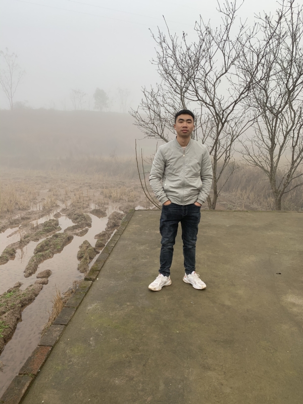 迷路的小猪的第二张照片--宿迁相亲服务中心