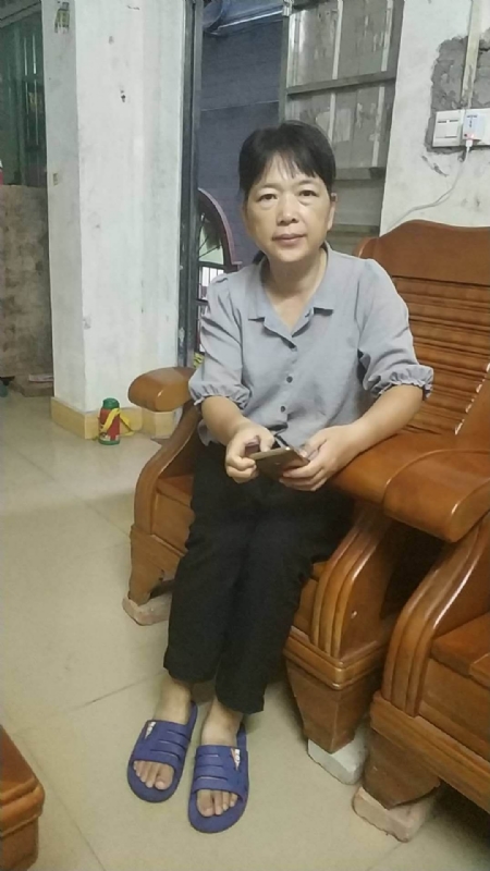 浮萍的第一张照片--宿迁相亲服务中心