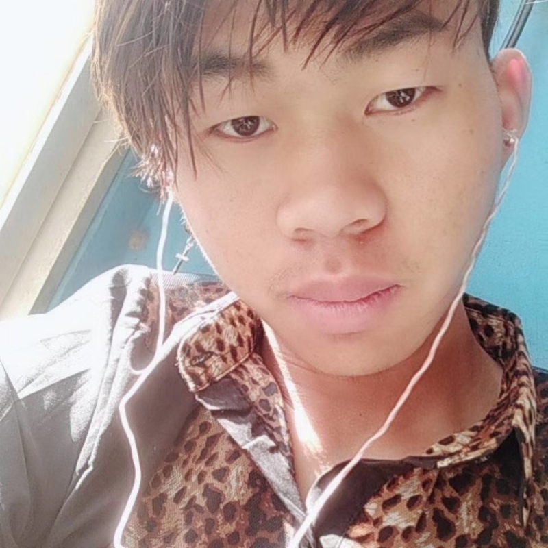 少年不在少的第三张照片--宿迁相亲服务中心